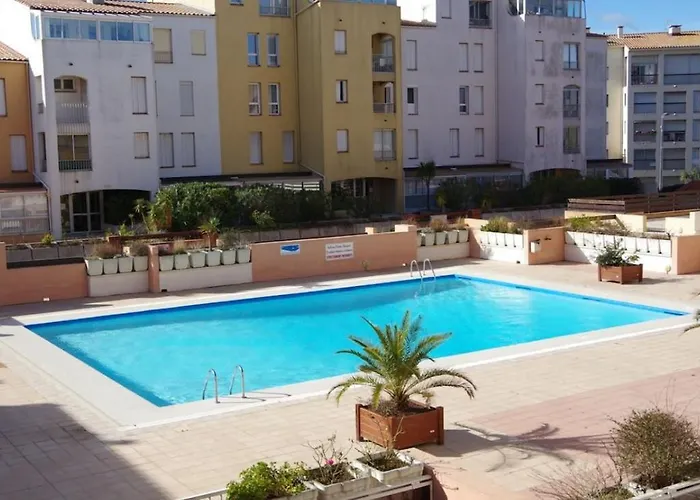 Cap D Port Richelieu 4 Centre Port Agde